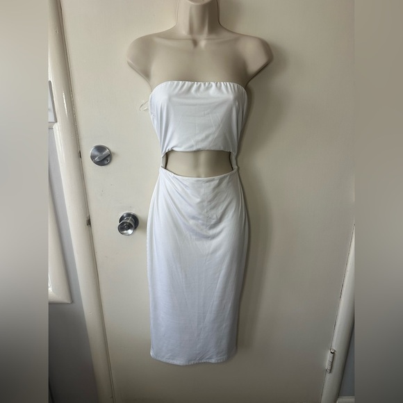 Superdown Cream Strapless Dress size small - Picture 3 of 5